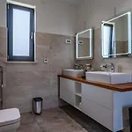 Villa Felice Novigrad *